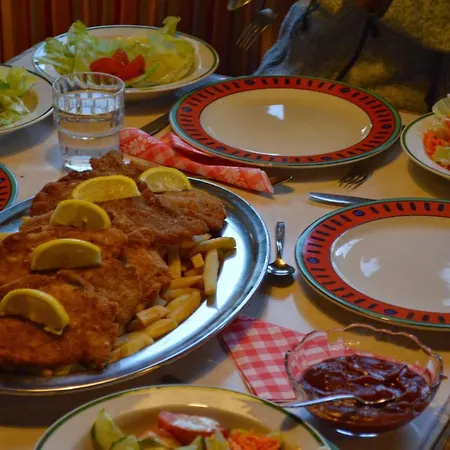 Jugendhotel Angerhof Oberau