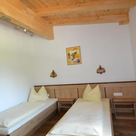 Hotel Jugendhotel Angerhof Oberau