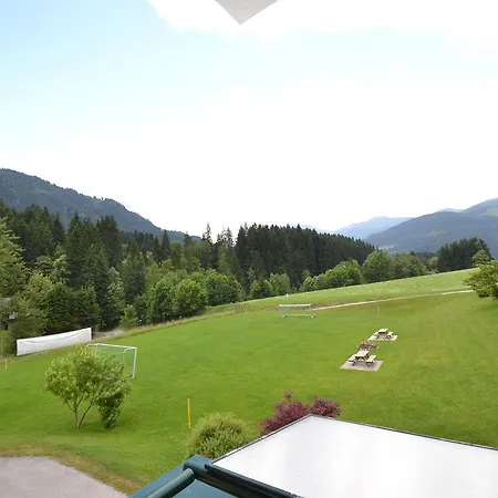Jugendhotel Angerhof 3*