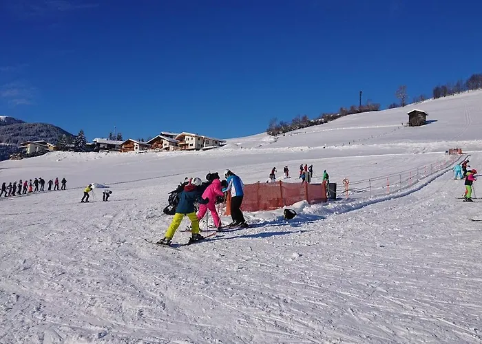 Jugendhotel Angerhof Og Oberau