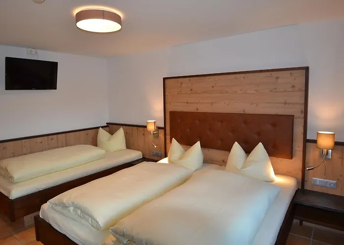 Hotel Jugendhotel Angerhof Og 3*