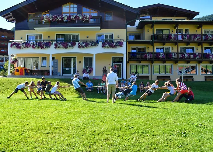 Jugendhotel Angerhof Og Hotel