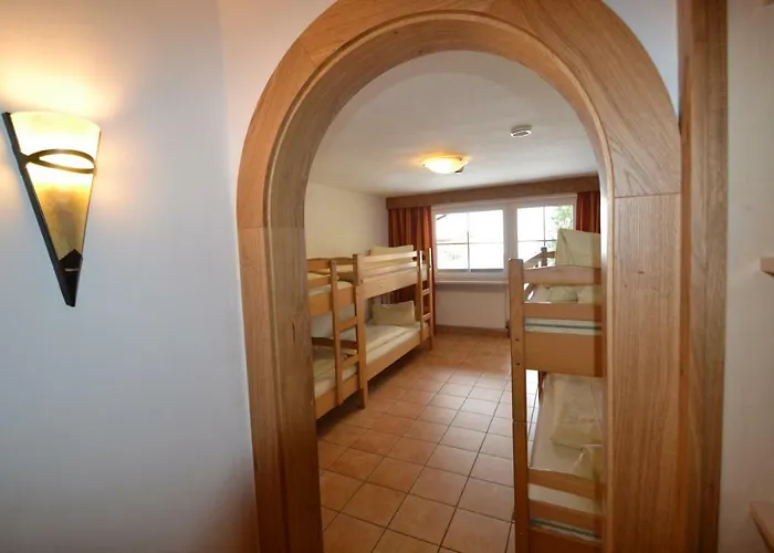 Jugendhotel Angerhof Og Hotel Oberau