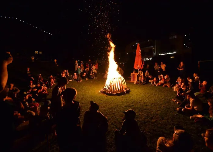 Jugendhotel Angerhof Og Hotel Oberau