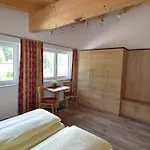 Jugendhotel Angerhof Og فندق 3*