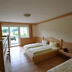 Jugendhotel Angerhof Og 3* أوبيراو