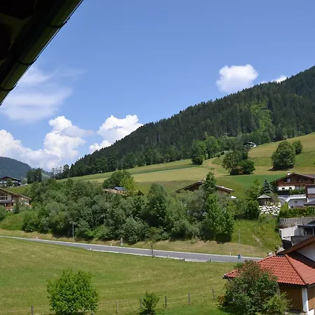 Szálloda Jugendhotel Angerhof Og Oberau
