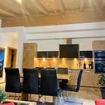 Jugendhotel Angerhof Og Hotel