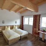 Jugendhotel Angerhof Og 3* Oberau