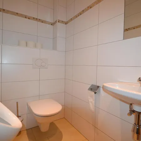 Jugendhotel Angerhof Og Hotel