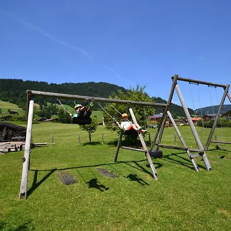 Jugendhotel Angerhof Og Hotel Oberau