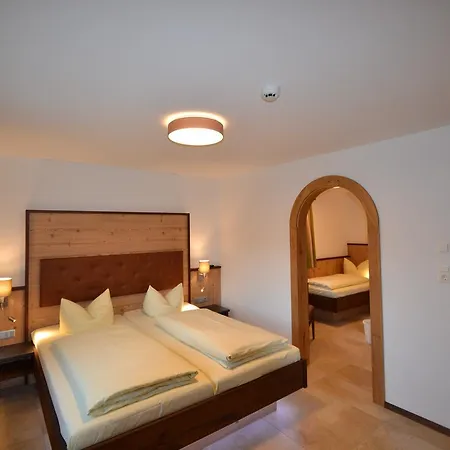 Hotel Jugendhotel Angerhof Og